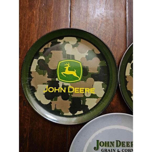 John Deere Licensed Product Camouflage Vintage Plates Set Melamine - Picture 7 of 14